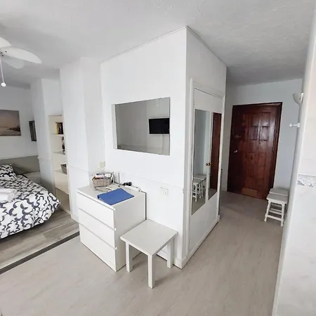 Frontal Ocean View Torres Del Sol Apartment Los Cristianos (Tenerife)