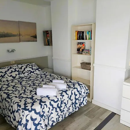 Апартаменты Frontal Ocean View Torres Del Sol Лос Кристианос