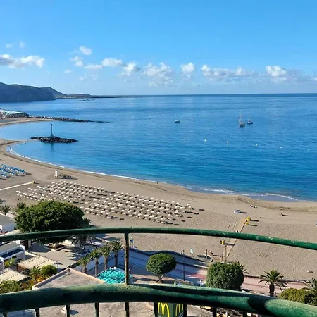 Frontal Ocean View Torres Del Sol Apartment *